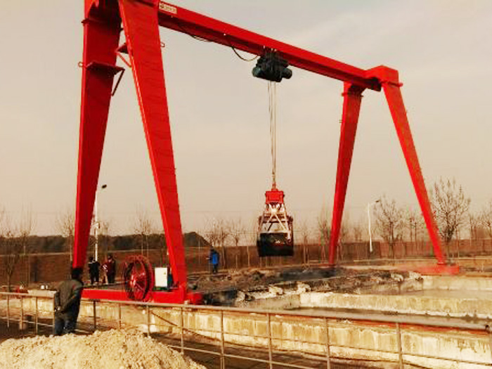 mhz門(mén)式抓斗起重機(jī)